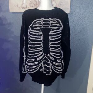 Forever 21 Black and White shimmer Skeleton Sweater medium
